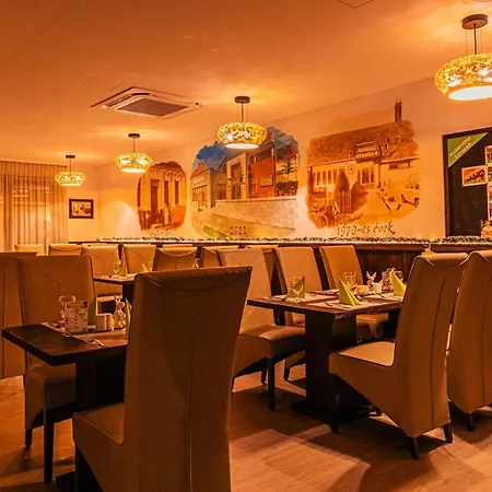 Hotel Park Buek-buekfuerdo Buk