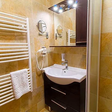 Park Boutique - Buekfuerdo Hotel Buk