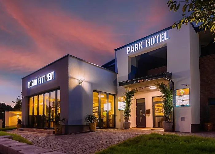 Park Boutique - Buekfuerdo